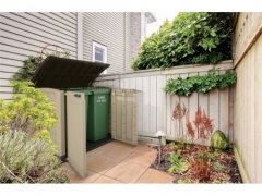 Шкаф KETER STORE IT OUT ARC